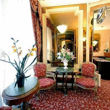 Hotel La Boetie Париж Номер фото
